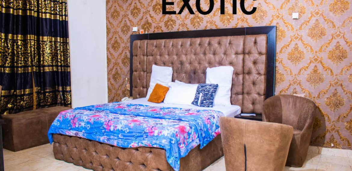Exotic Room
